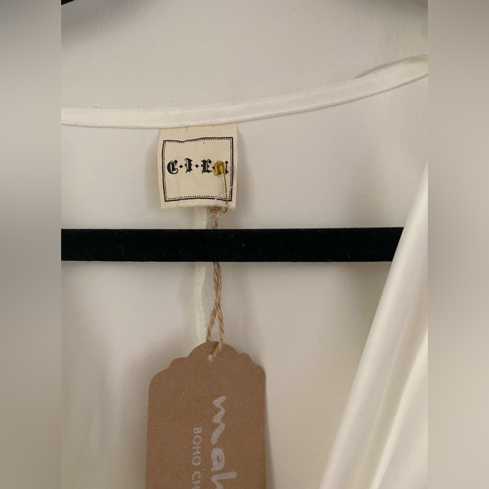 Silky long sleeve top - Picture 4 of 6